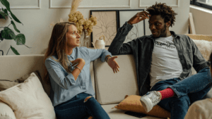couples therapy session showing emotional reconnection in relationships with calm and supportive communication
